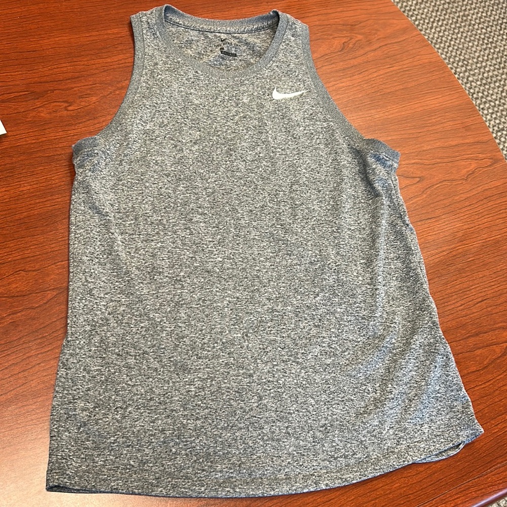 The dri fit Nike tee